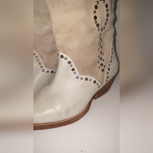 Free People Tan Western Studded Country Cowboy Boots Chappelle Roan Style 6.5 - Picture 4 of 16